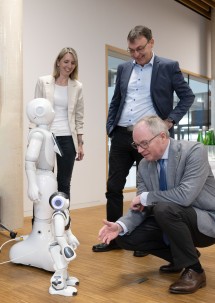 Ab sofort ist eine neue Stiftungsprofessur für Künstliche Intelligenz ausgeschrieben, informiert Pernkopf.