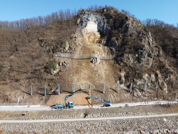 Arbeiten an der unteren Seilsperre