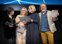 Betonten die Bedeutung der Deklaration: Moderatorin Katharina Stemberger, Keynote-Speakerin Sabine Köszegi, Landeshauptfrau Johanna Mikl-Leitner und Musiker Jimmy Schlager.