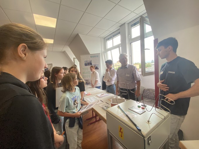 Stand der Firma Bühler